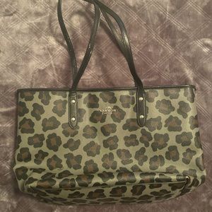 Leopard print Coach purse